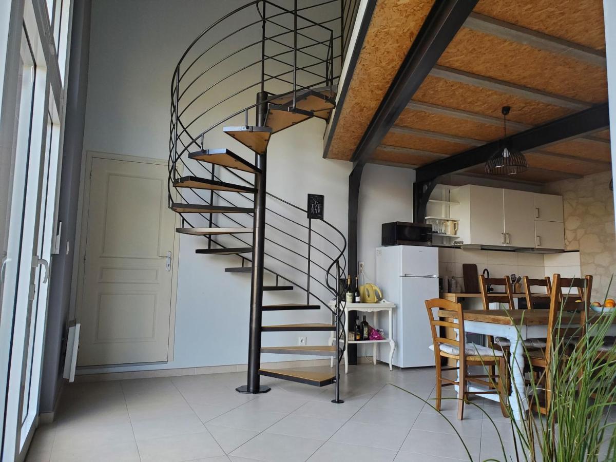 La Colongere Villa Reclesne Exterior photo